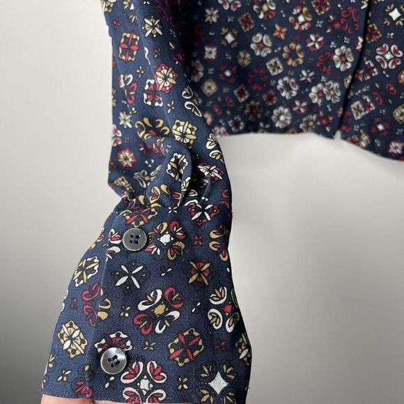 DEREK LAM 10 Crosby Top Womens 0 Black Red Print Button Up Blouse 100% Silk - Picture 3 of 8